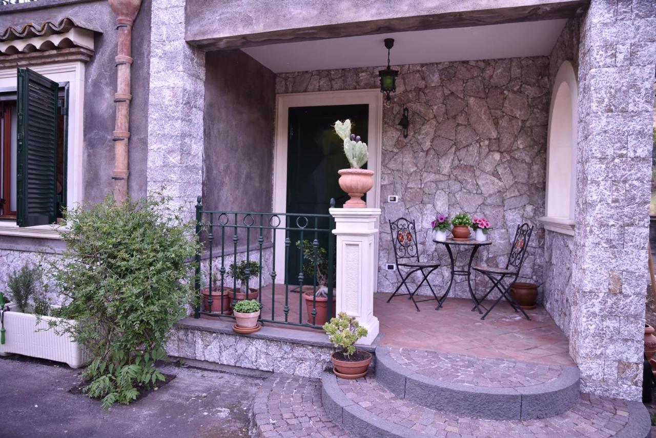 Villa Caterina, Alle Pendici Del Vulcano Etna Viagrande Exterior foto